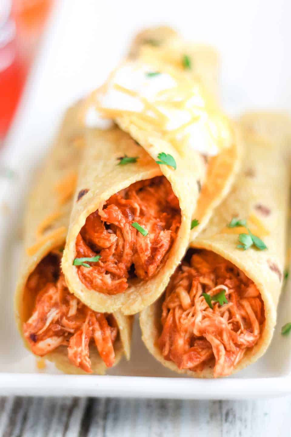 30 Easy KidFriendly Chicken Crock Pot Recipes Simply Well Balanced